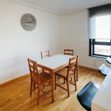 Apartamento Mym2 Хихон Екстериор снимка