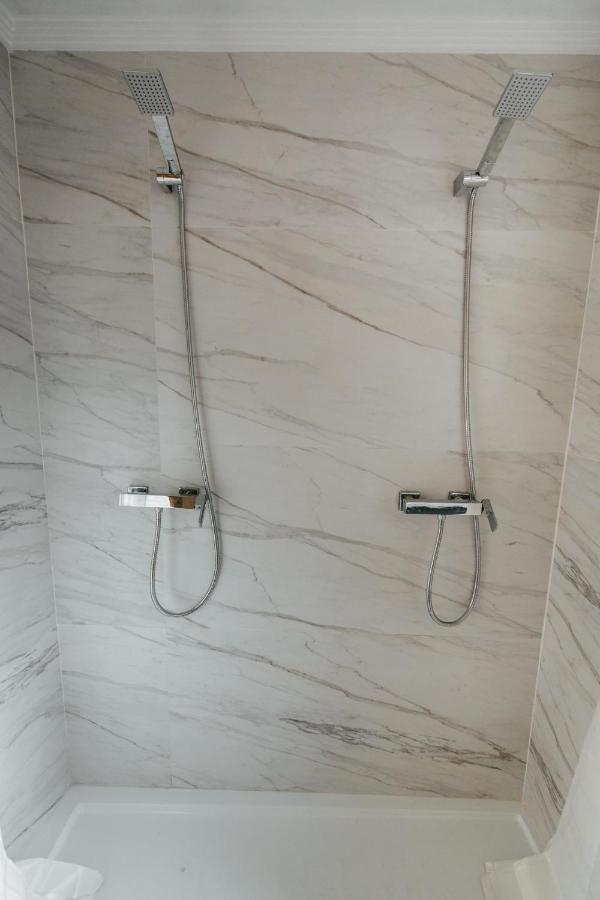 Apartamento Mym2 Хихон Екстериор снимка