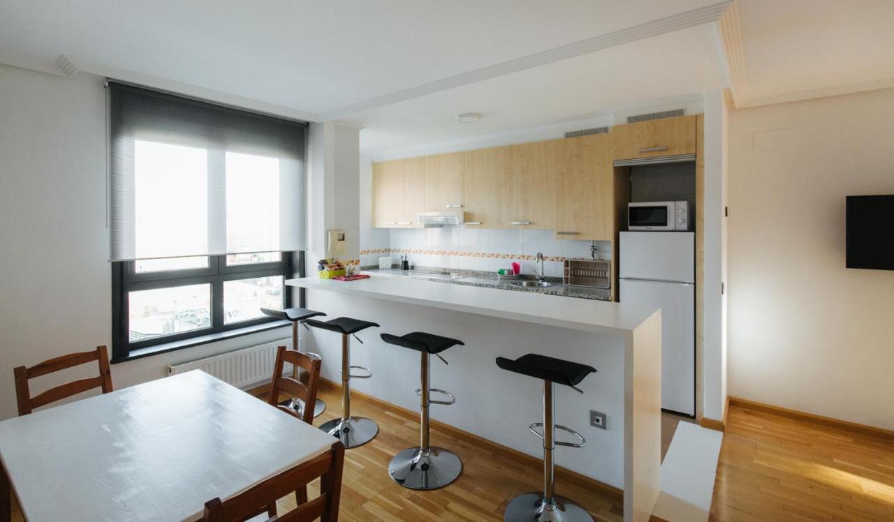 Apartamento Mym2 Хихон Екстериор снимка